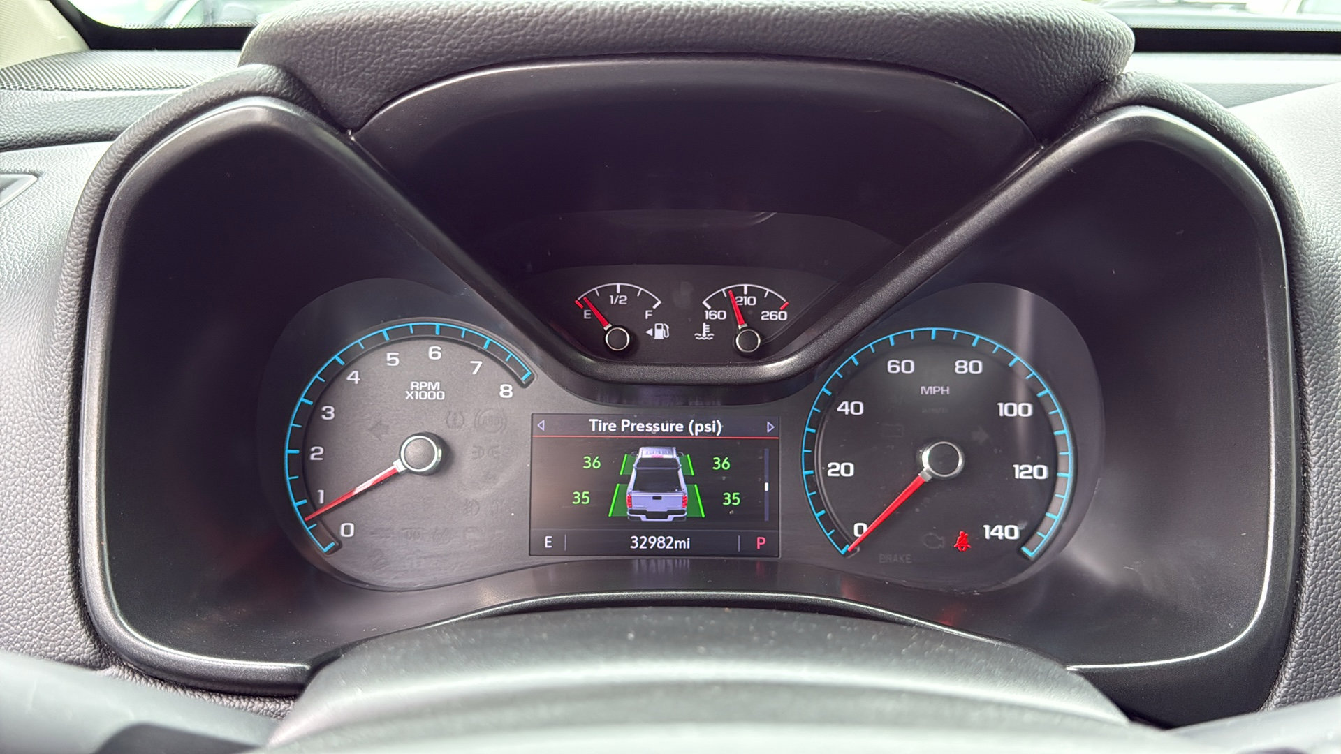 Used 2022 Chevrolet Colorado ZR2 AWD/4WD image 14
