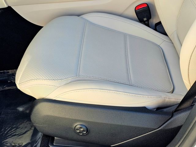 New 2026 Mercedes-Benz GLC 300 4MATIC image 18