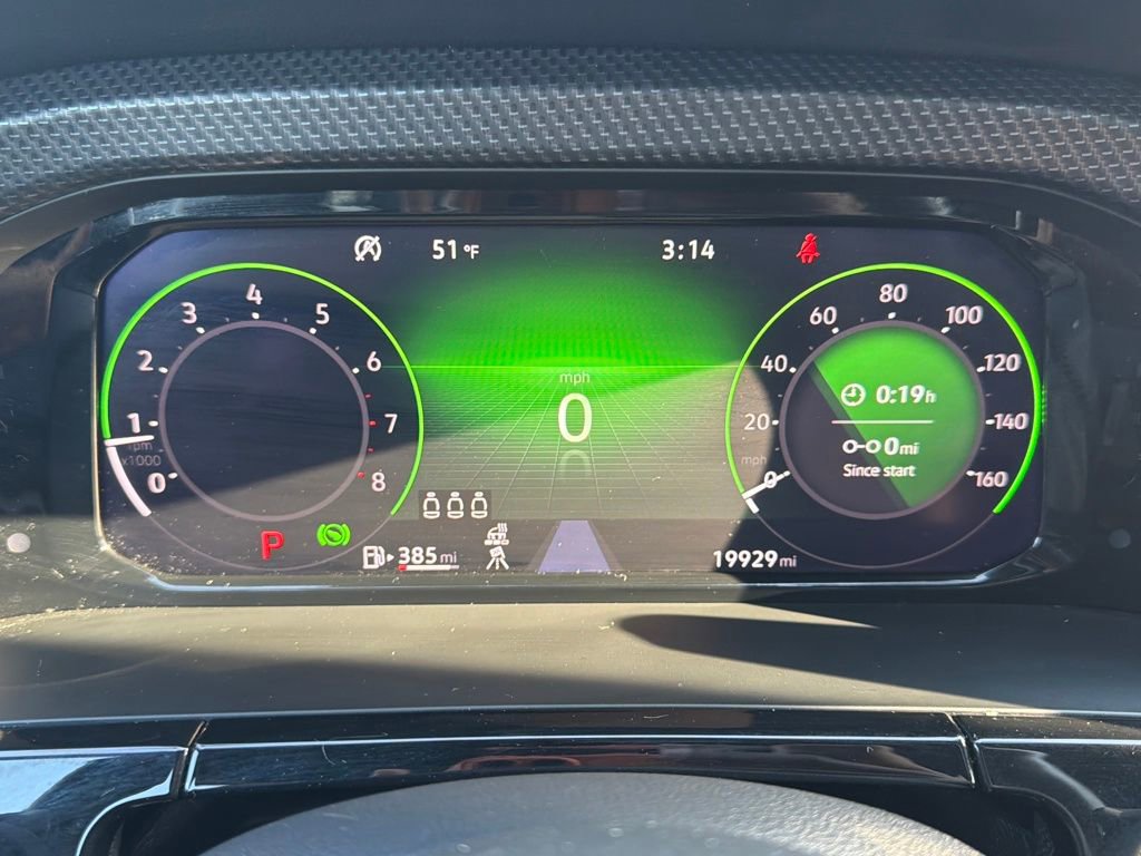 Used 2025 Volkswagen Atlas Cross Sport SEL image 34