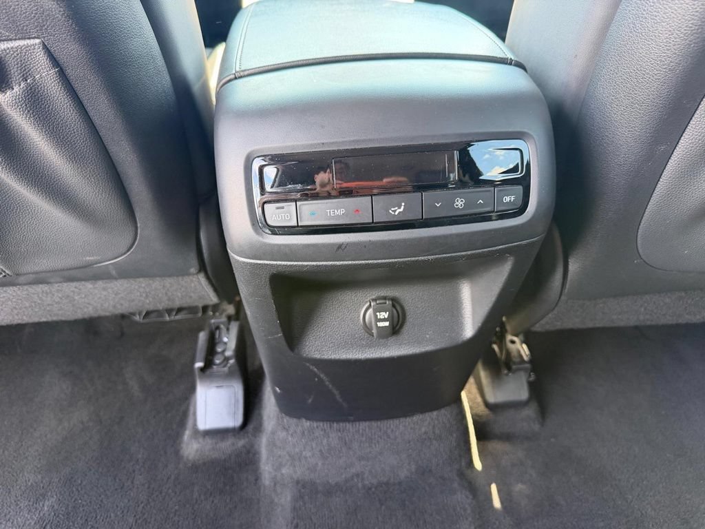 Used 2024 Hyundai Palisade SEL FWD image 20