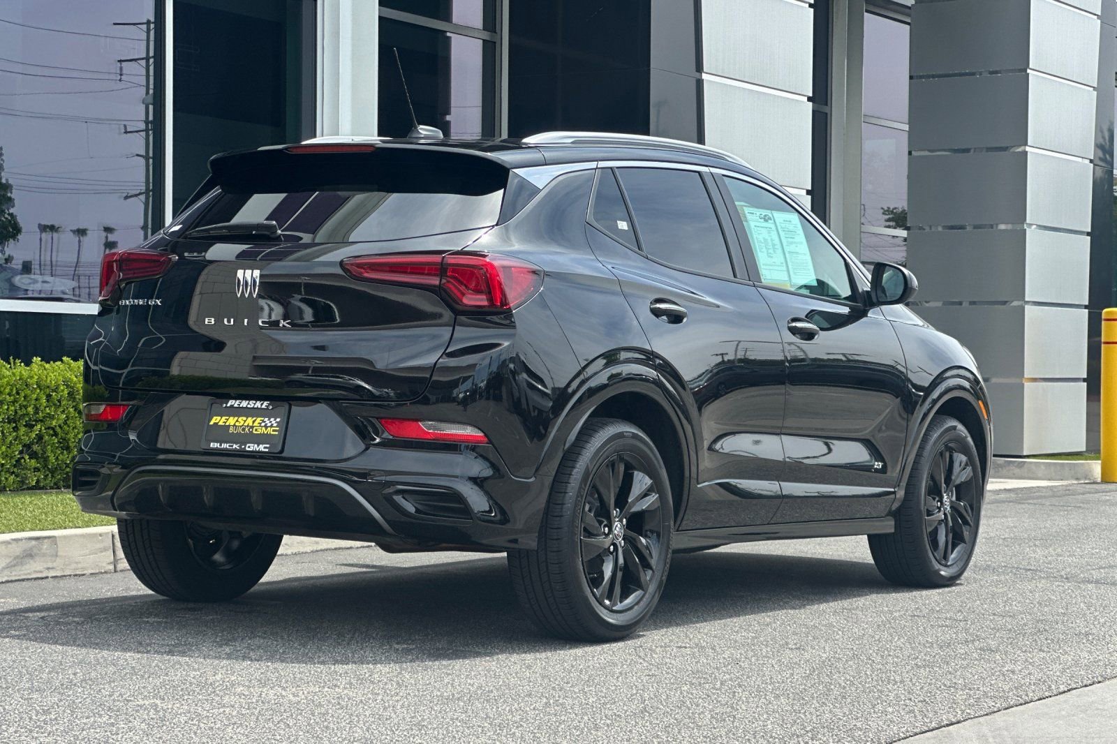 Used 2026 Buick Encore GX Sport Touring image 4