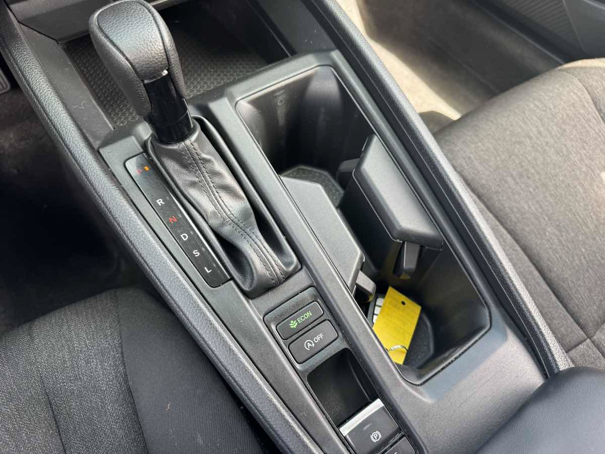 Used 2023 Honda Accord LX image 32