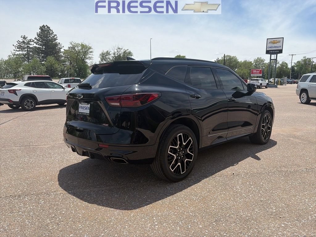 Used 2023 Chevrolet Blazer RS w/ Driver Confidence II Package AWD/4WD image 5