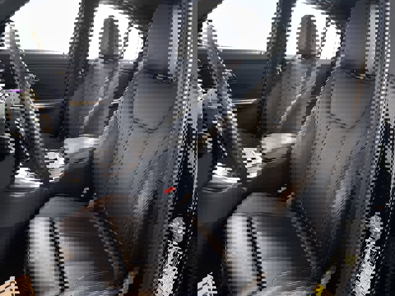 Used 2022 BMW 330i xDrive Sedan w/ Driving Assistance Package image 12