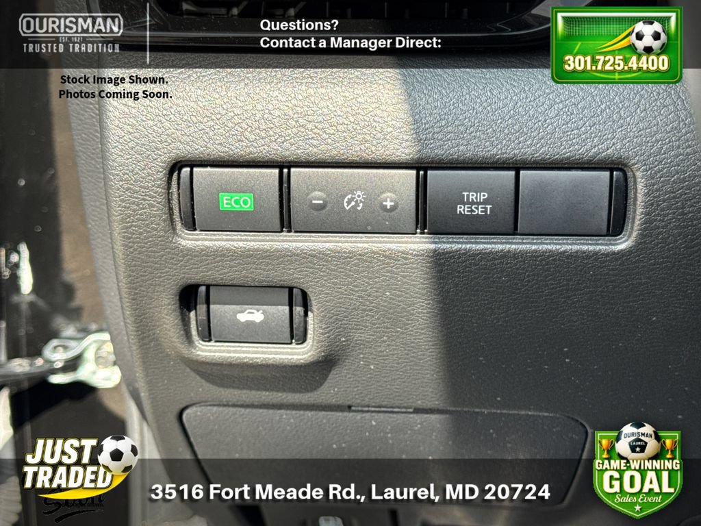Used 2023 Nissan Sentra SR w/ Midnight Edition Package FWD image 26