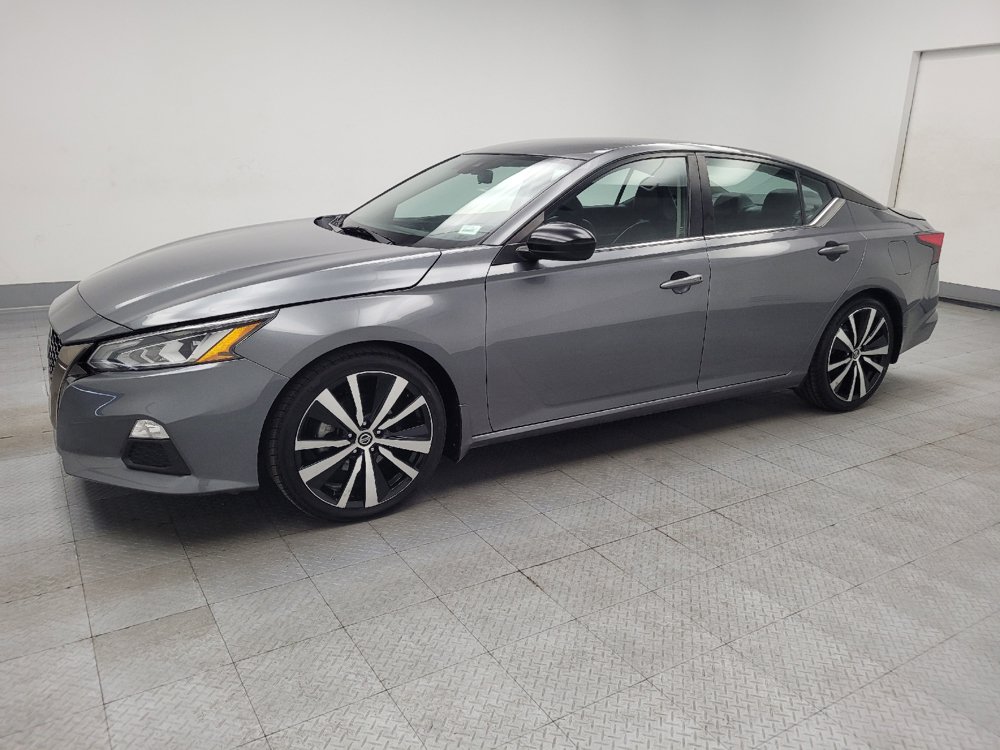 Used 2022 Nissan Altima 2.5 SR FWD image 2