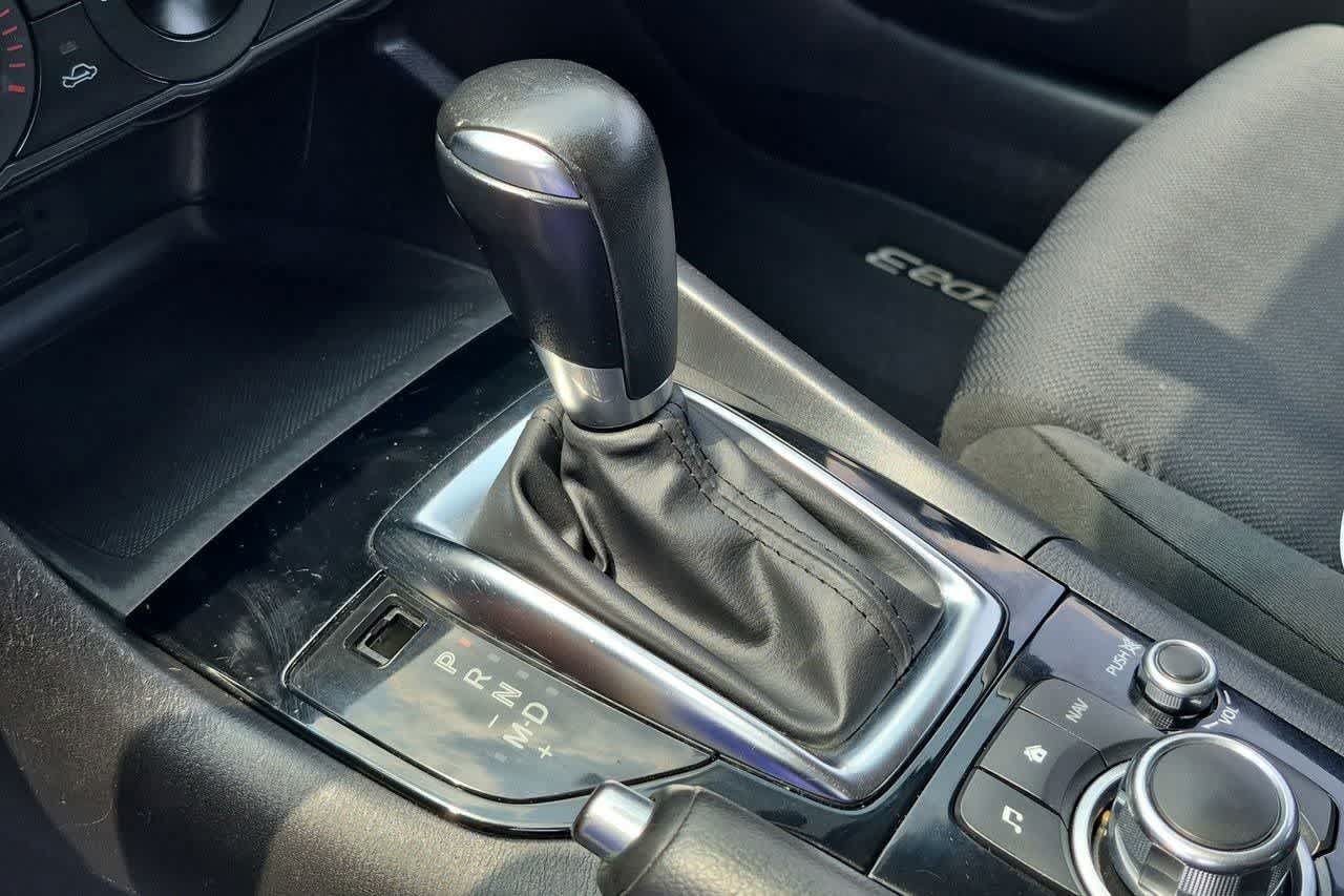 Used 2015 MAZDA MAZDA3 i Sport FWD image 29