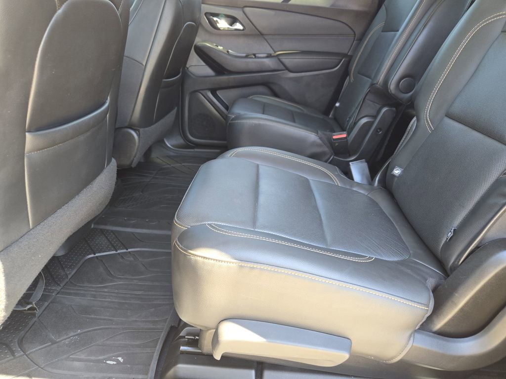 Used 2020 Chevrolet Traverse Premier w/ Redline Edition FWD image 30