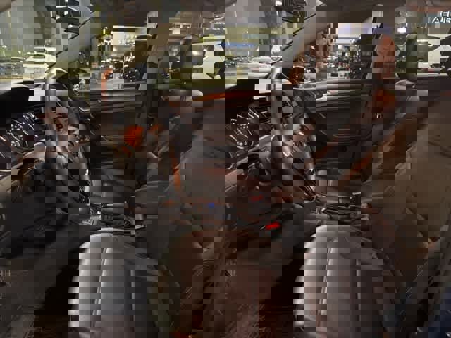 Used 2021 Volkswagen Golf 4-Door image 11