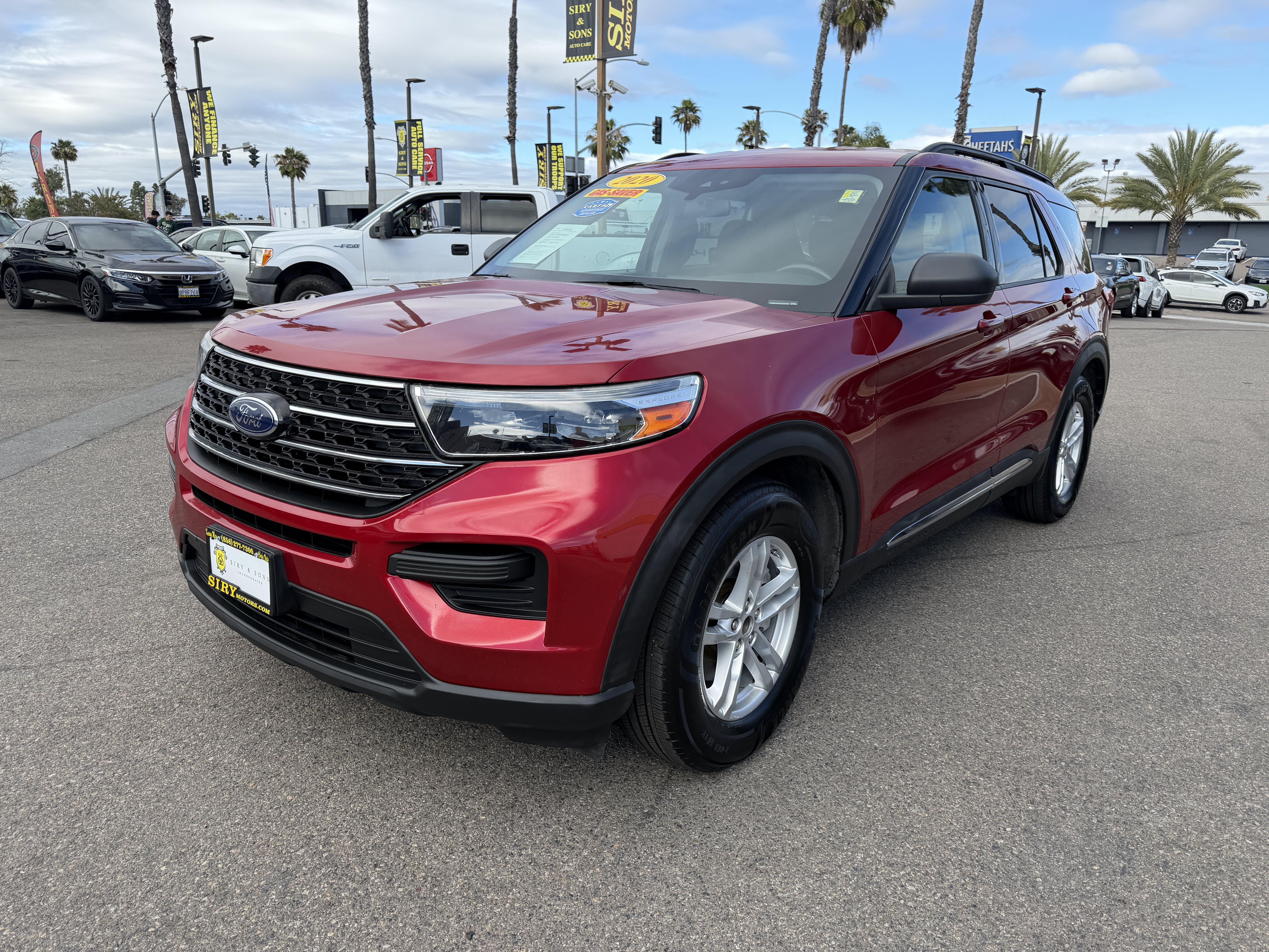Used 2020 Ford Explorer XLT RWD image 7