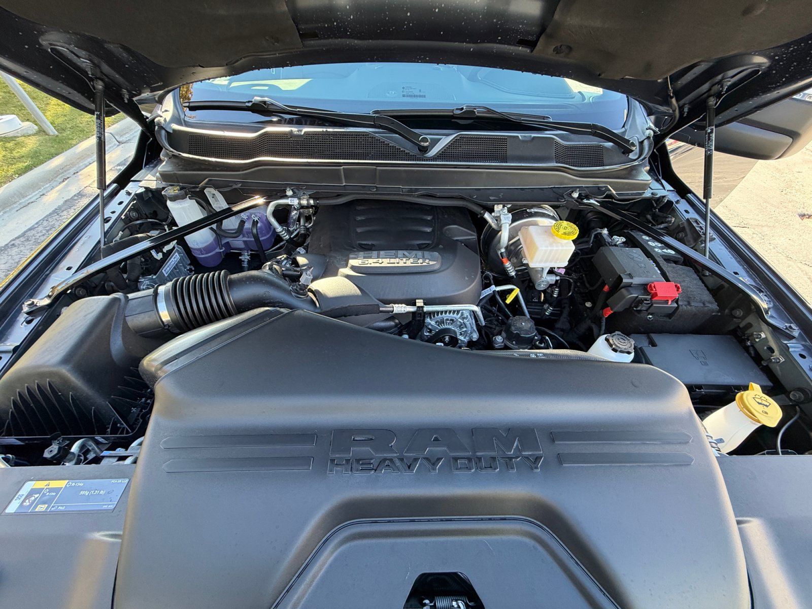 New 2027 RAM 2500 Laramie w/ Night Edition AWD/4WD image 11