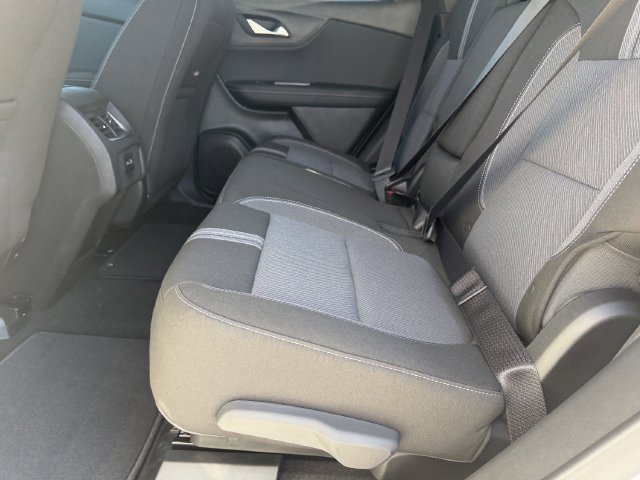 New 2026 Chevrolet Blazer LT w/ Convenience Package FWD image 21