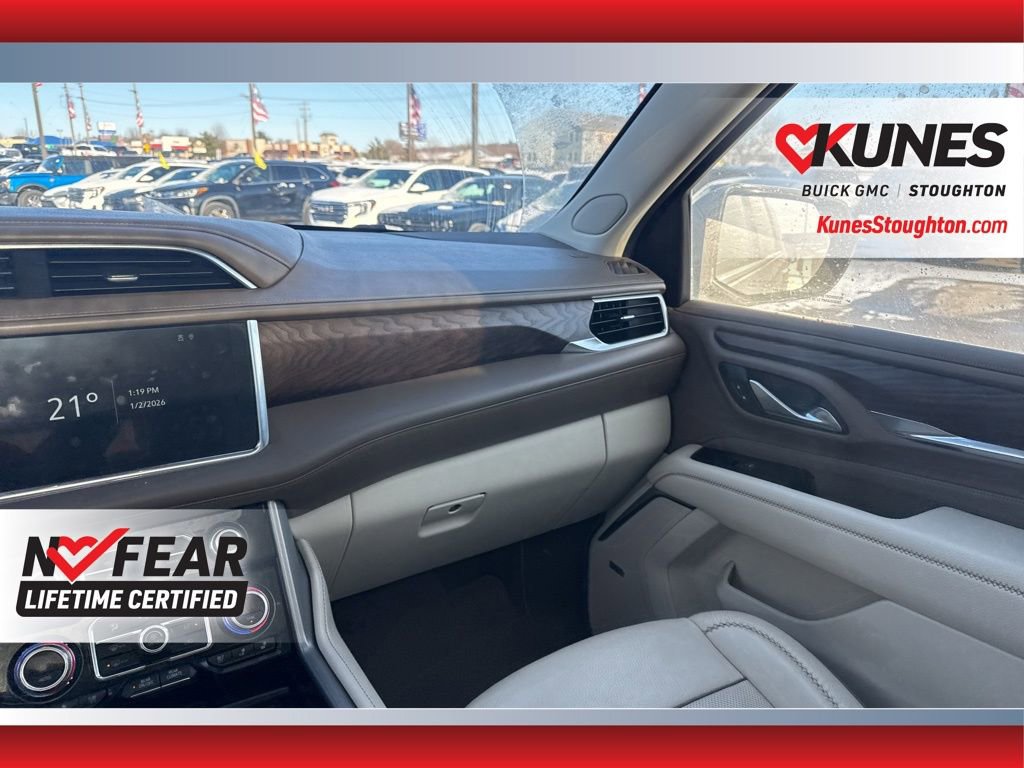 Used 2023 GMC Yukon XL Denali image 25
