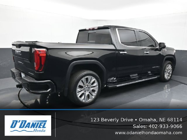 Used 2020 GMC Sierra 1500 Denali w/ Denali Premium Package AWD/4WD image 6
