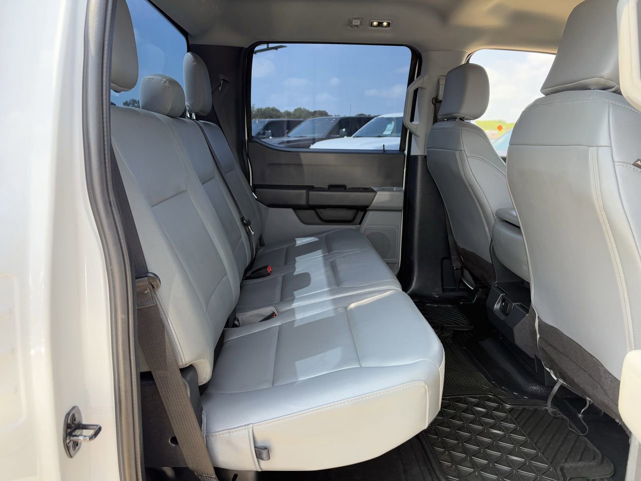 Used 2023 Ford F250 XL image 31
