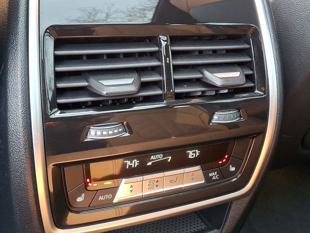 Certified 2023 BMW X5 xDrive40i image 11