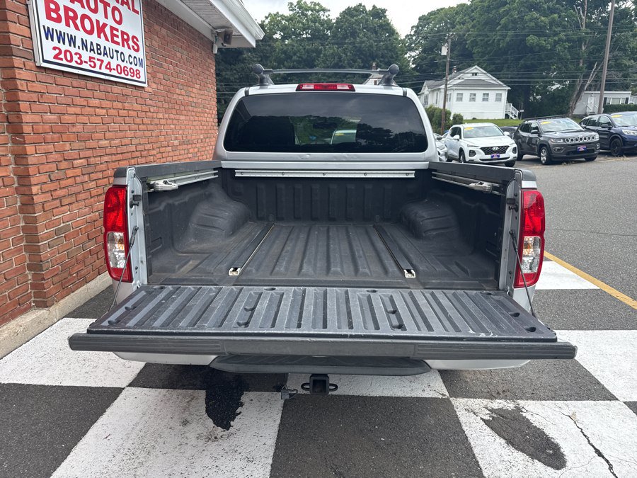 Used 2011 Nissan Frontier PRO-4X w/ Pro-4x Luxury Pkg AWD/4WD image 11