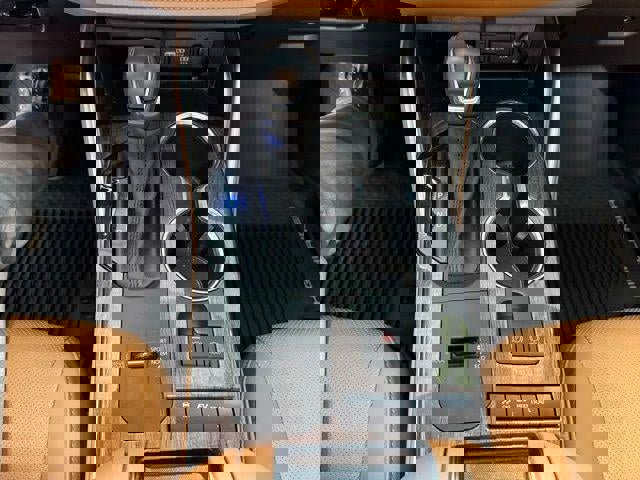 Used 2021 Toyota Highlander Platinum image 16