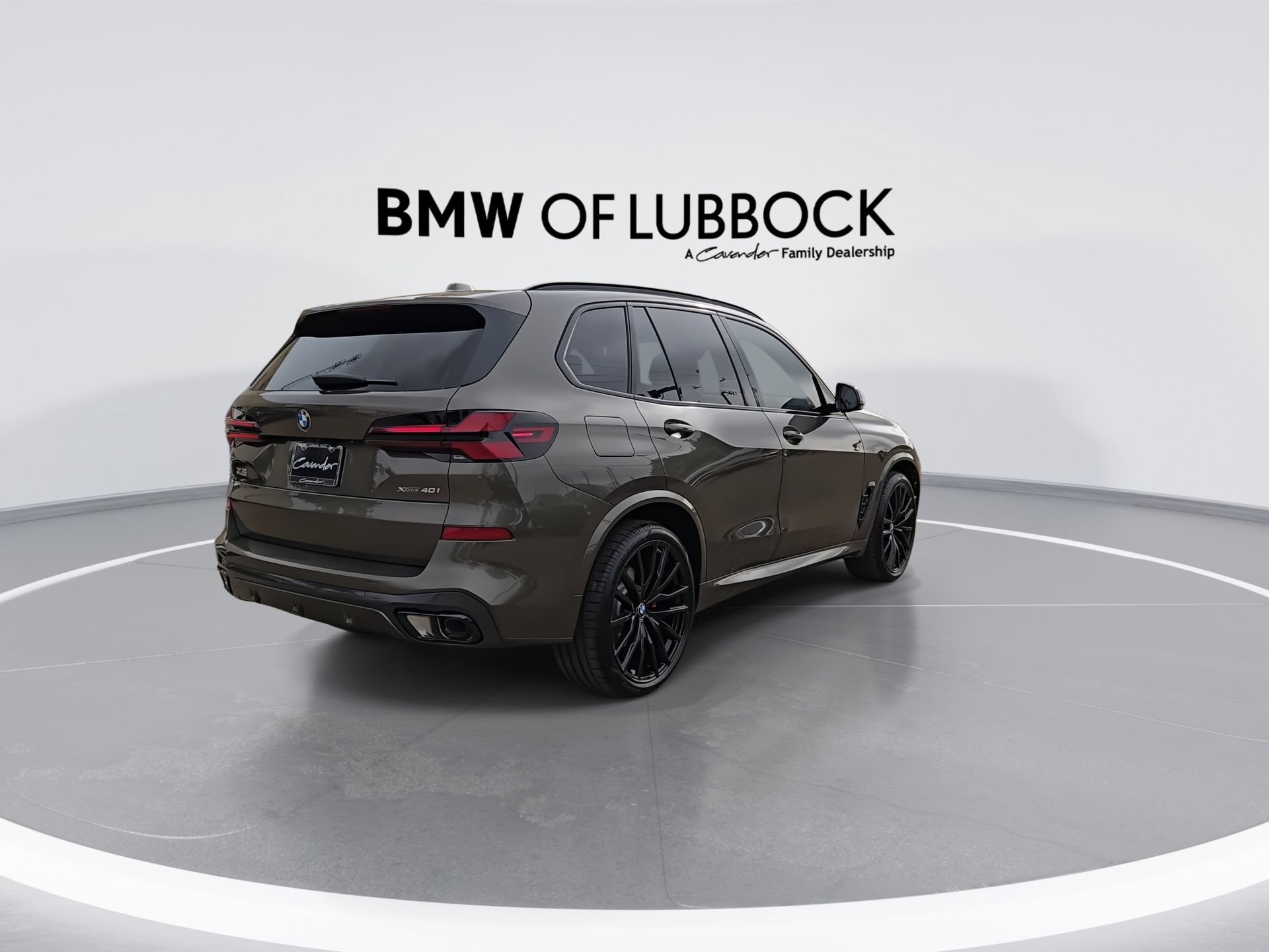 New 2026 BMW X5 xDrive40i w/ Executive Package AWD/4WD image 8