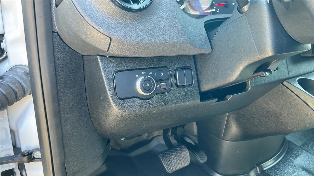 Used 2022 Mercedes-Benz Sprinter 2500 image 31