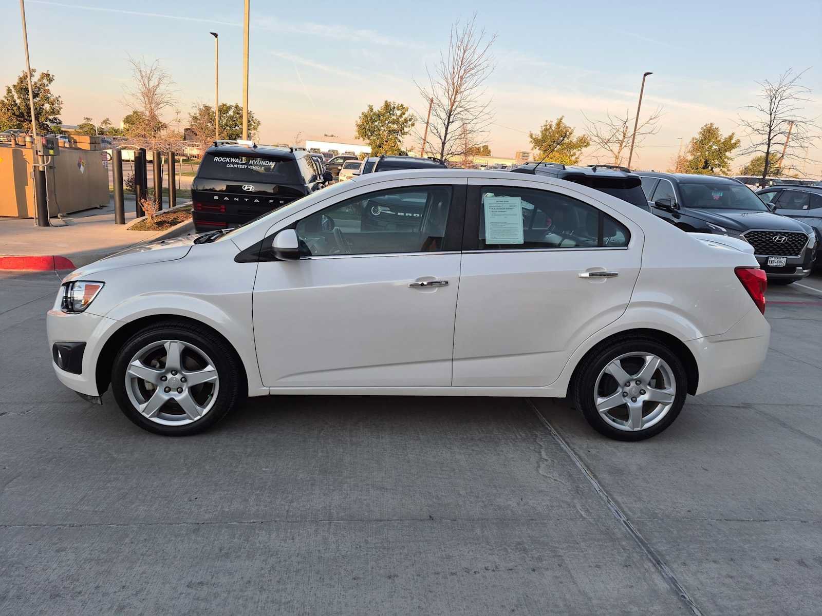 Used 2015 Chevrolet Sonic LTZ FWD image 11