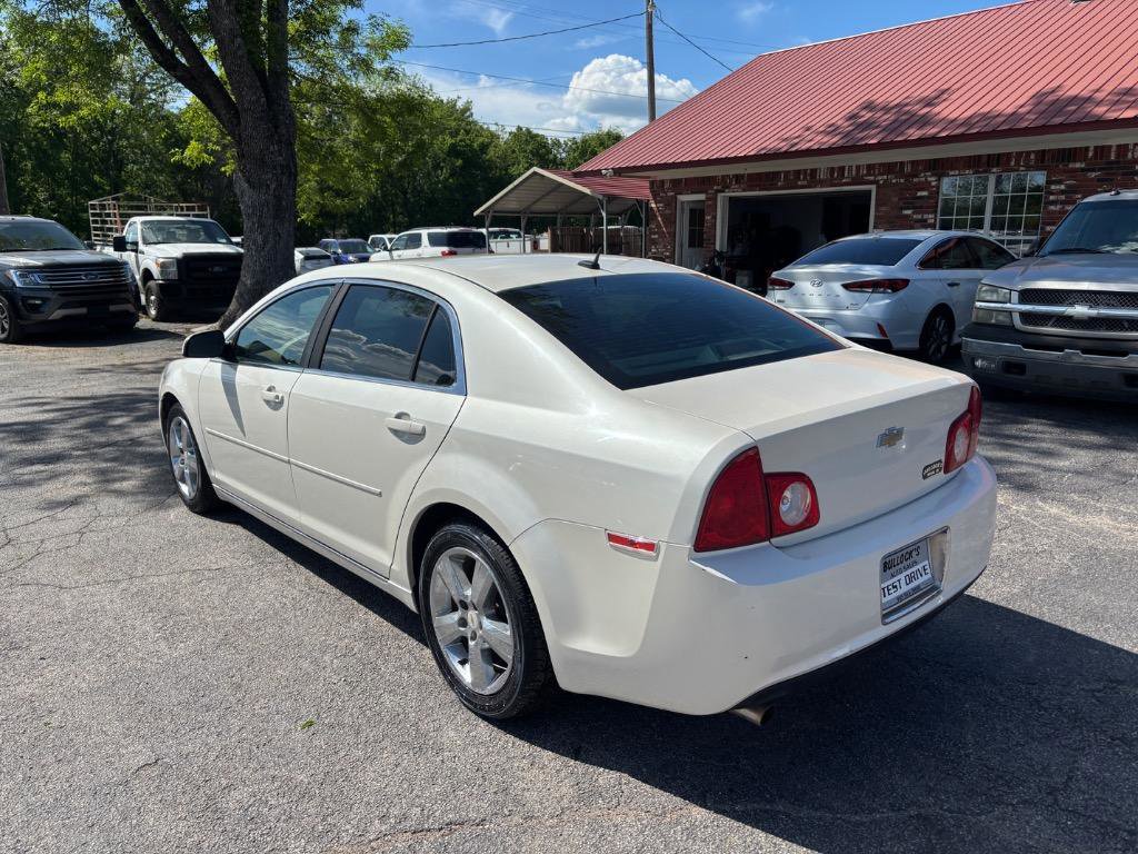 Used 2011 Chevrolet Malibu LT w/ Interface Package FWD image 3