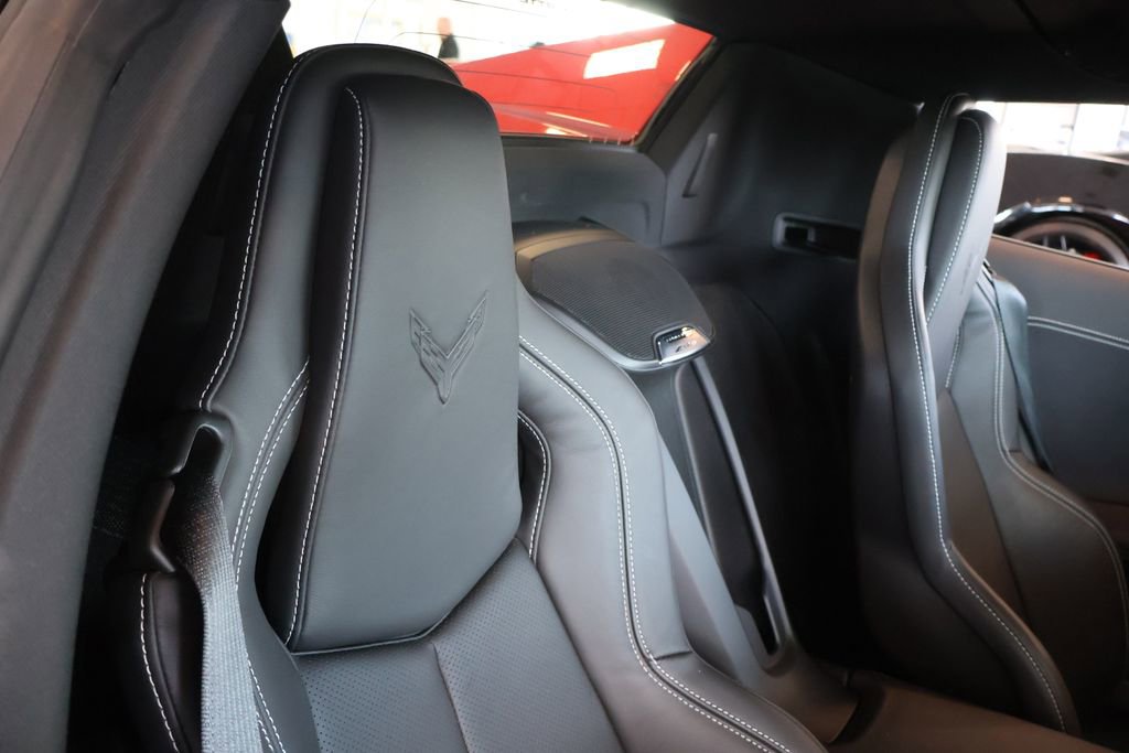 Used 2025 Chevrolet Corvette Z06 w/ Battery Protection Package image 37