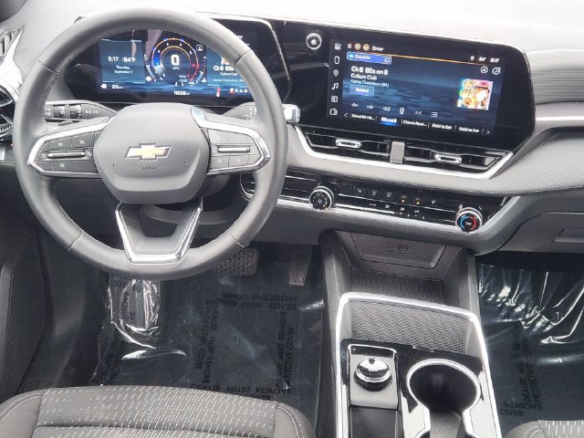 Used 2026 Chevrolet Equinox LT FWD image 27