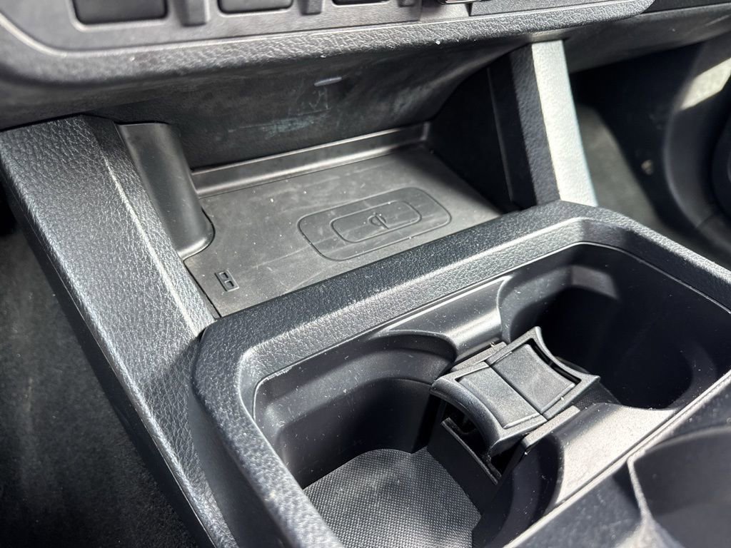 Used 2019 Toyota Tacoma TRD Off-Road w/ Technology Package AWD/4WD image 18