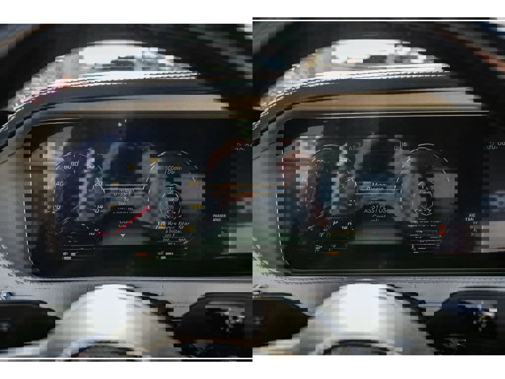 Used 2018 Mercedes-Benz S 560 4MATIC Sedan image 14