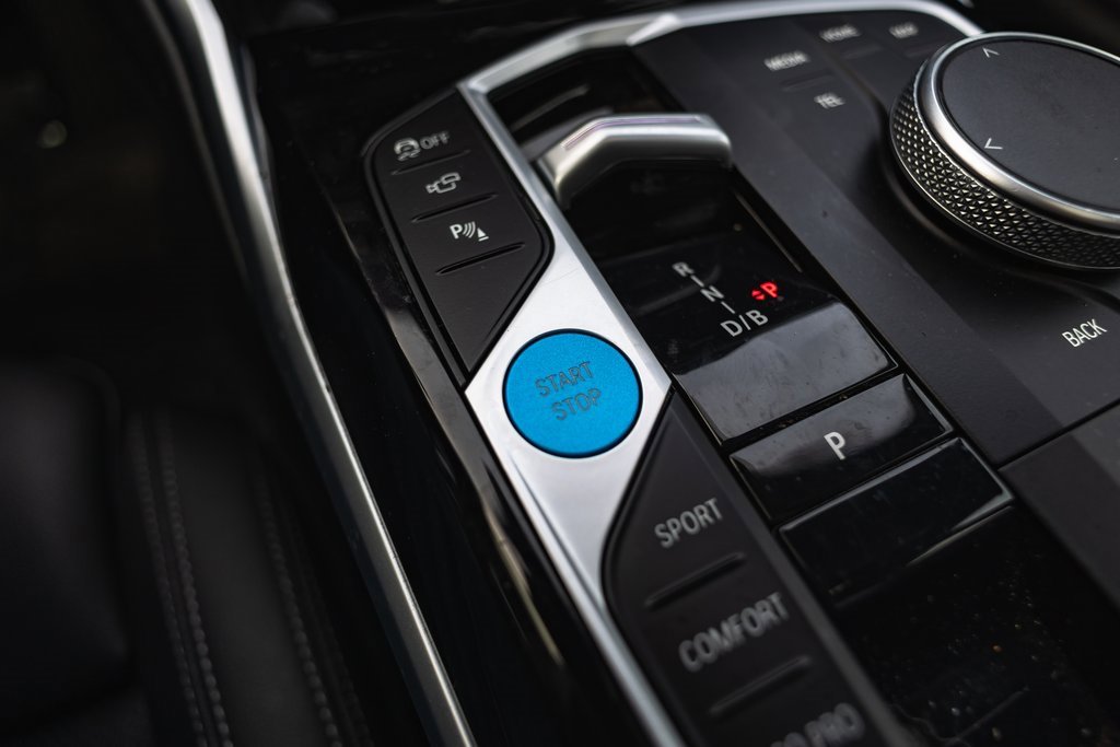 Used 2024 BMW i4 xDrive40i image 18