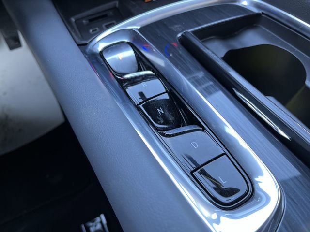 Used 2024 Buick Enclave Essence w/ Technology Package image 22