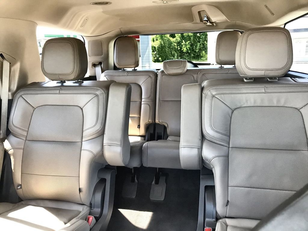 Used 2024 Lincoln Navigator Reserve image 23