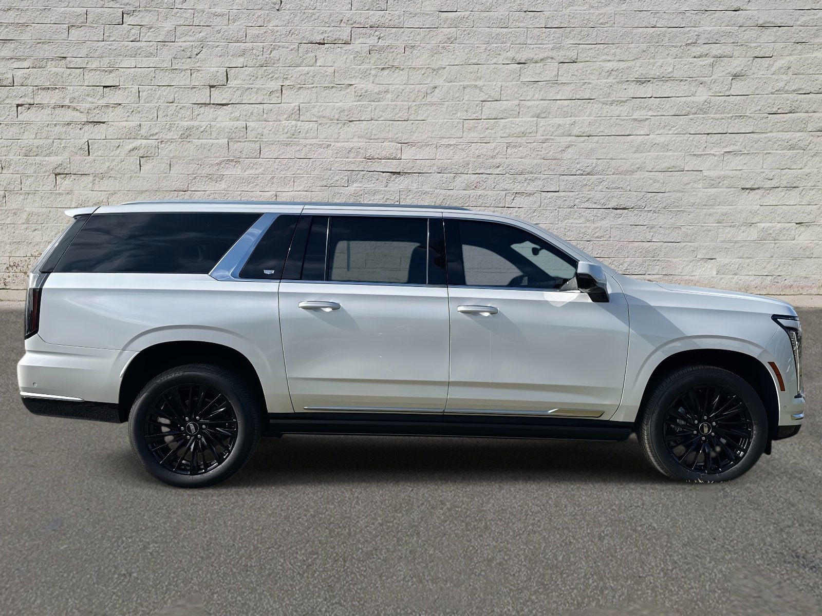 New 2025 Cadillac Escalade ESV Premium Luxury image 6