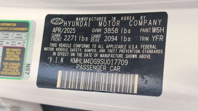 Certified 2025 Hyundai Elantra Sport FWD image 28