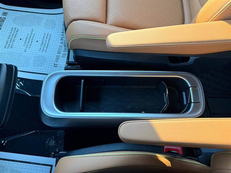 Used 2025 Volkswagen ID. Buzz Pro S image 29