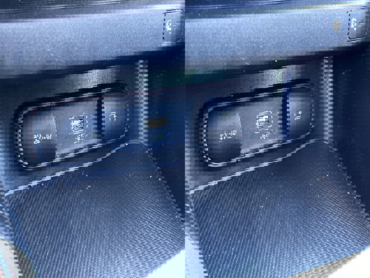 Certified 2024 Kia Forte GT-Line w/ GT-Line Premium Package image 28