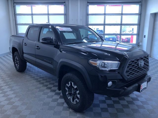 Certified 2021 Toyota Tacoma TRD Off-Road w/ Technology Package AWD/4WD image 27