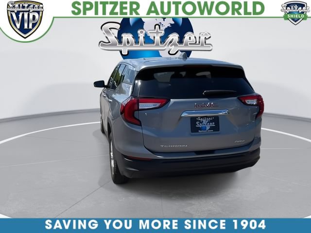 Used 2024 GMC Terrain SLE AWD/4WD image 9