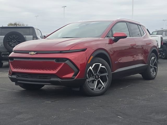 New 2026 Chevrolet Equinox EV LT image 2