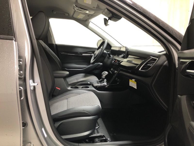 New 2026 Kia Seltos S AWD/4WD image 12