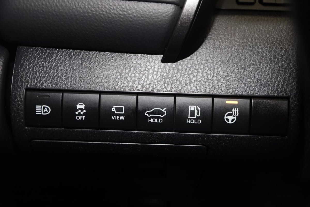 Used 2024 Toyota Camry XSE w/ Navigation Package FWD image 9
