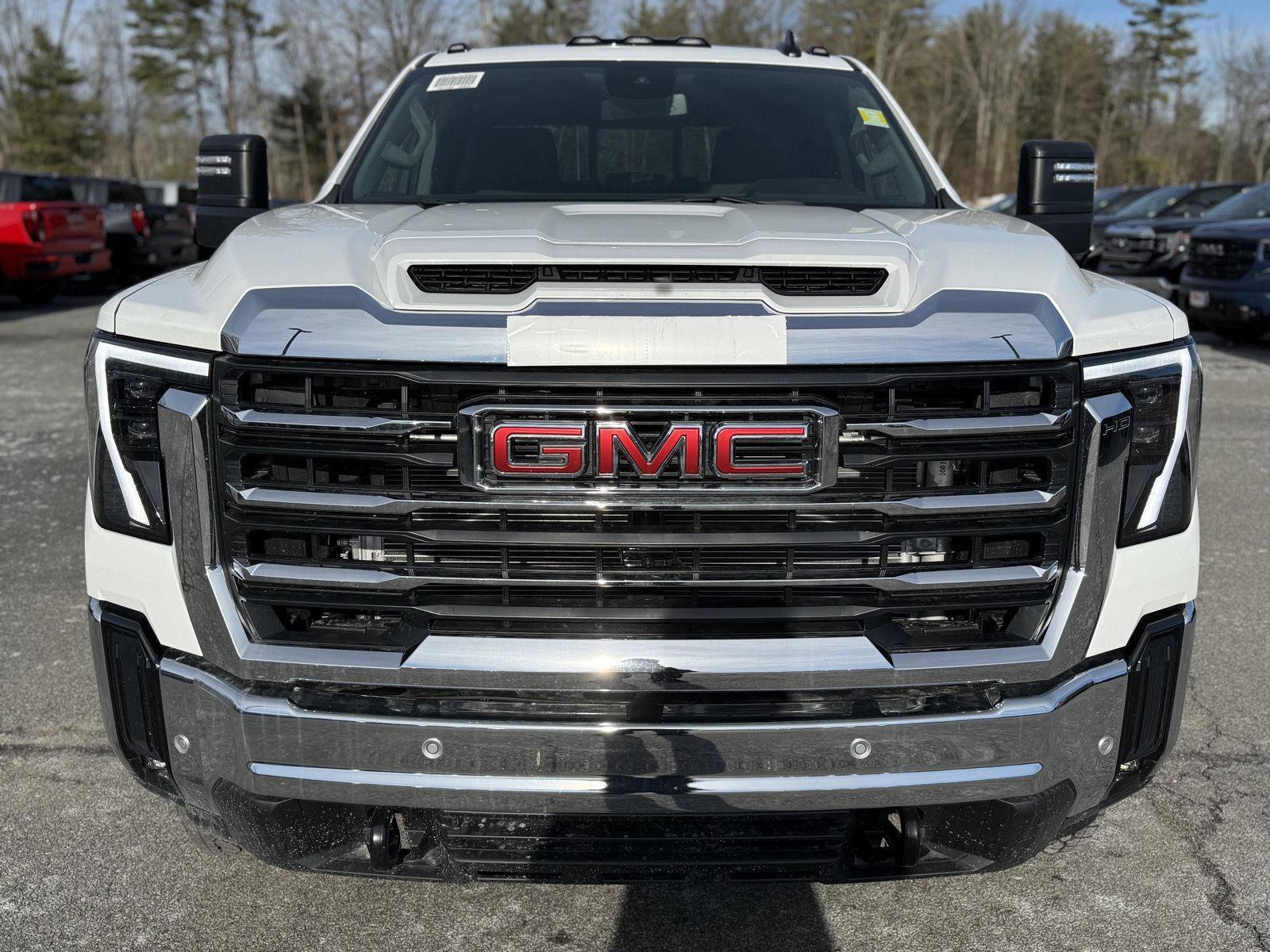New 2026 GMC Sierra 2500 SLE w/ SLE Value Package; image 2