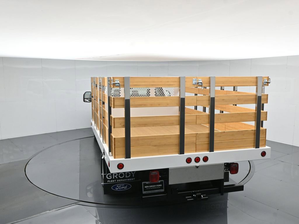 New 2025 Ford F350 XL w/ XL Chrome Package RWD image 35