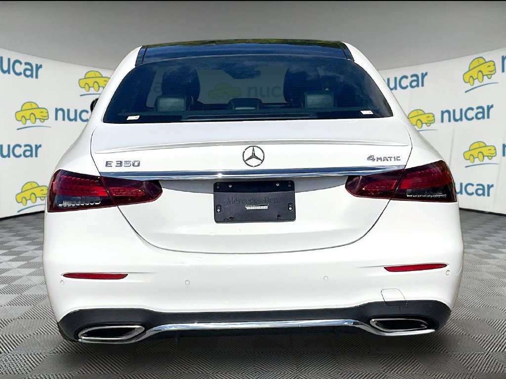 Used 2022 Mercedes-Benz E 350 4MATIC Sedan image 5