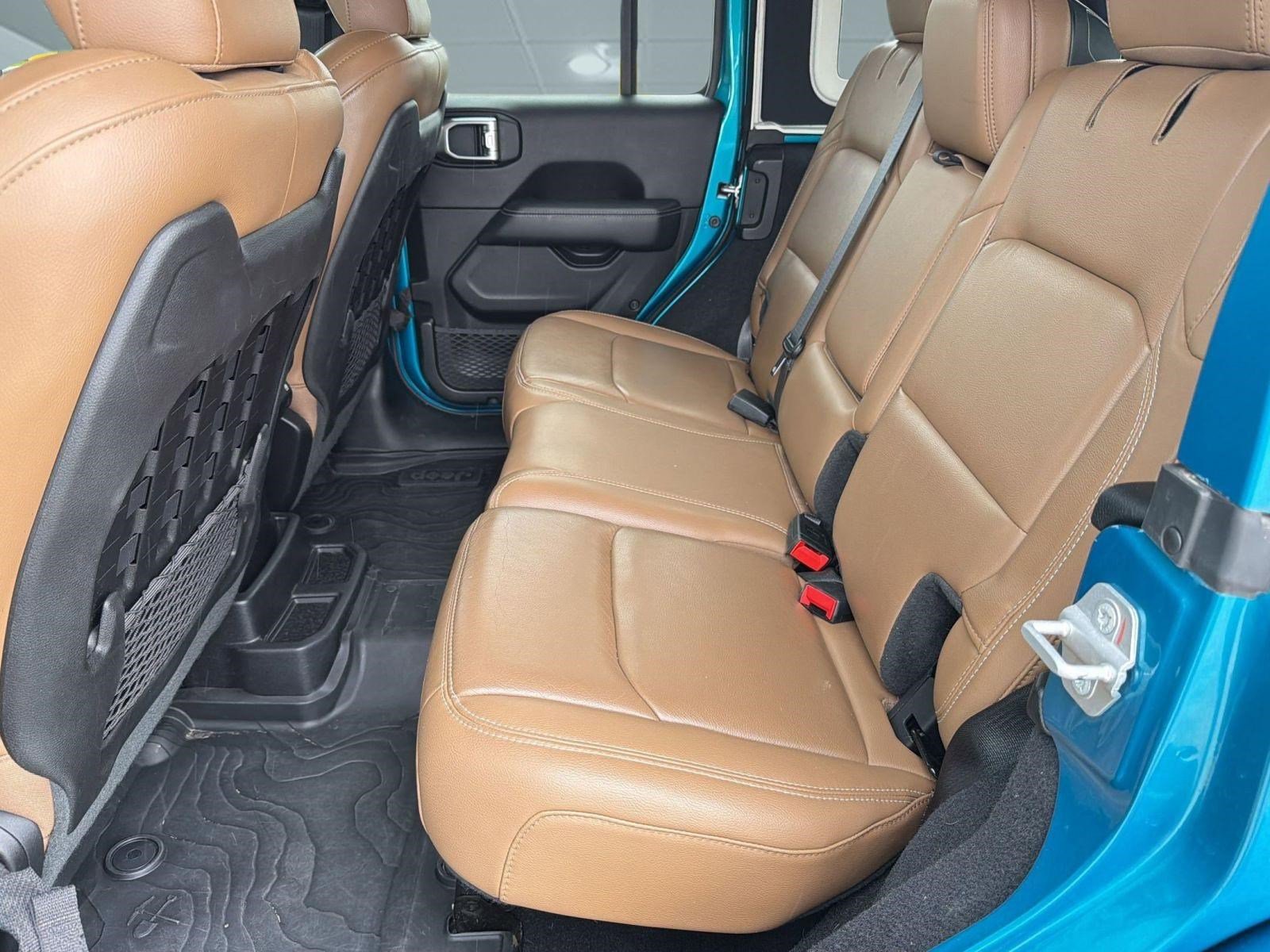 Used 2020 Jeep Wrangler Unlimited Rubicon AWD/4WD image 13