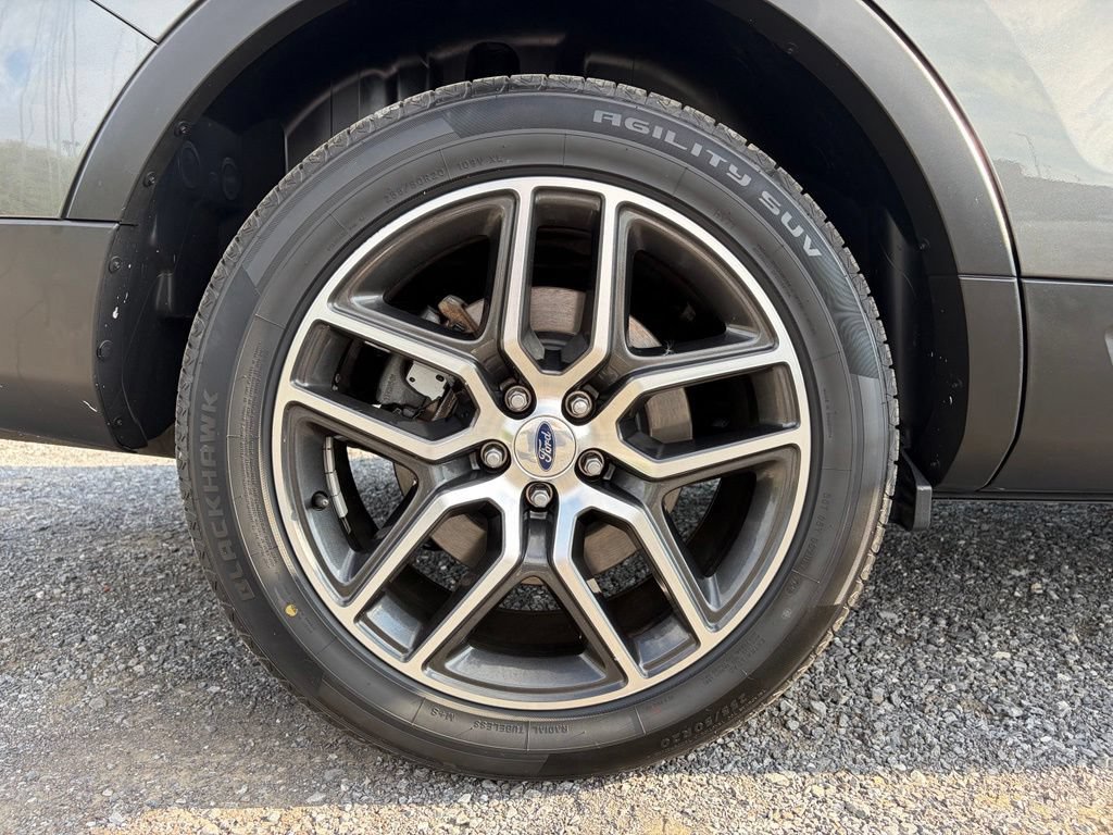Used 2017 Ford Explorer Sport AWD/4WD image 21