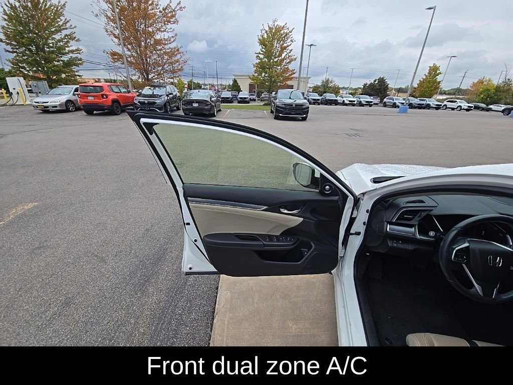 Used 2018 Honda Civic Touring image 14