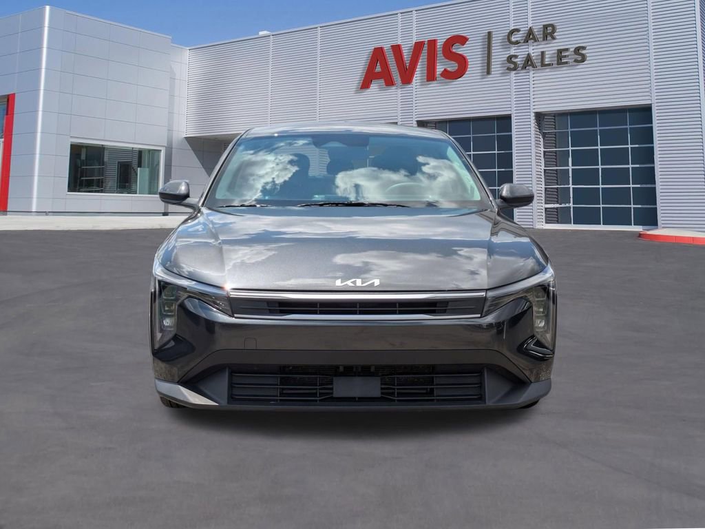 Used 2025 Kia K4 FWD image 2