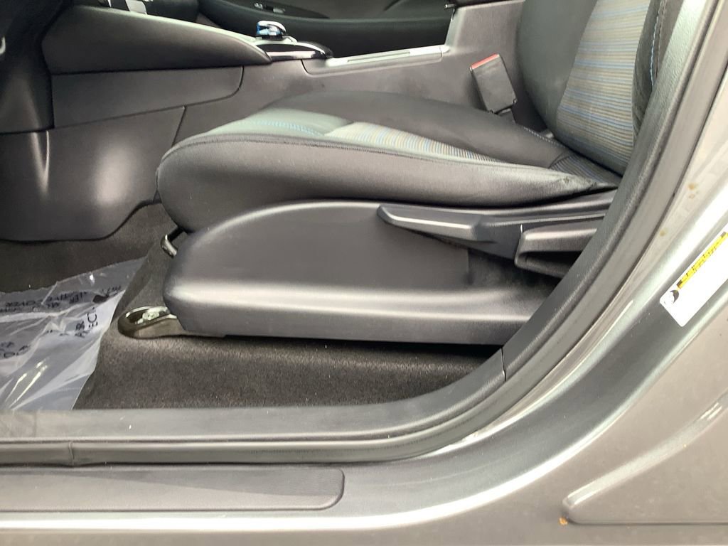 Used 2019 Nissan Leaf SV w/ SV All Weather Package image 25